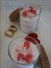Load image into Gallery viewer, Sweet Berries Candle